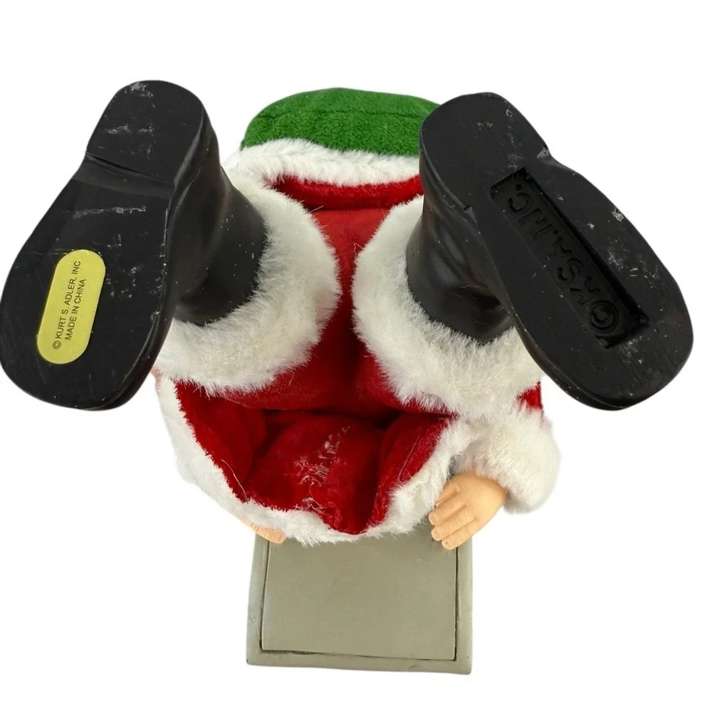 Kurt Adler Adopt-A-Pet Santa With Dog & Cats 2 PC Set 